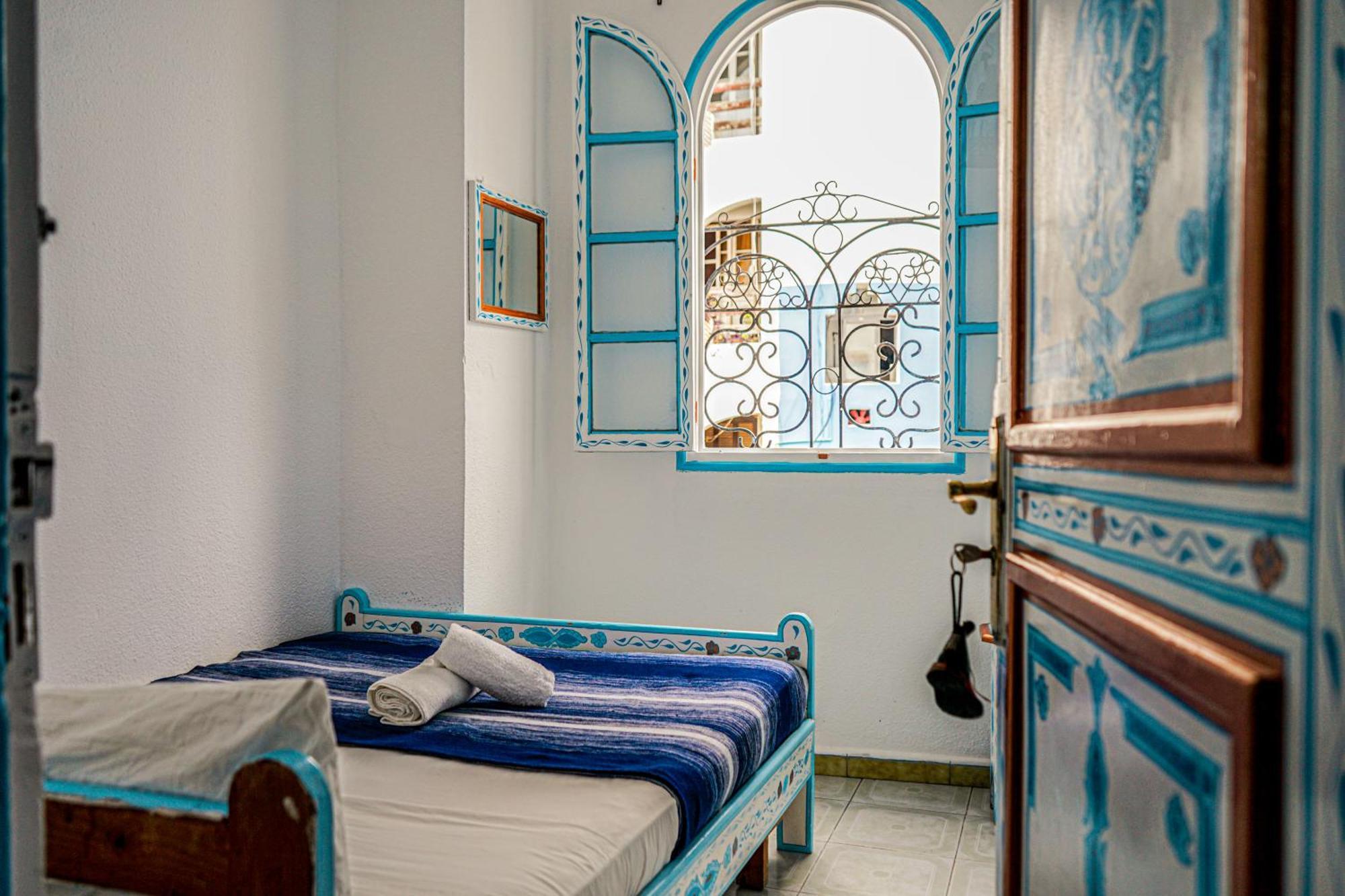 Hotel Marrakech Chefchaouen Bagian luar foto