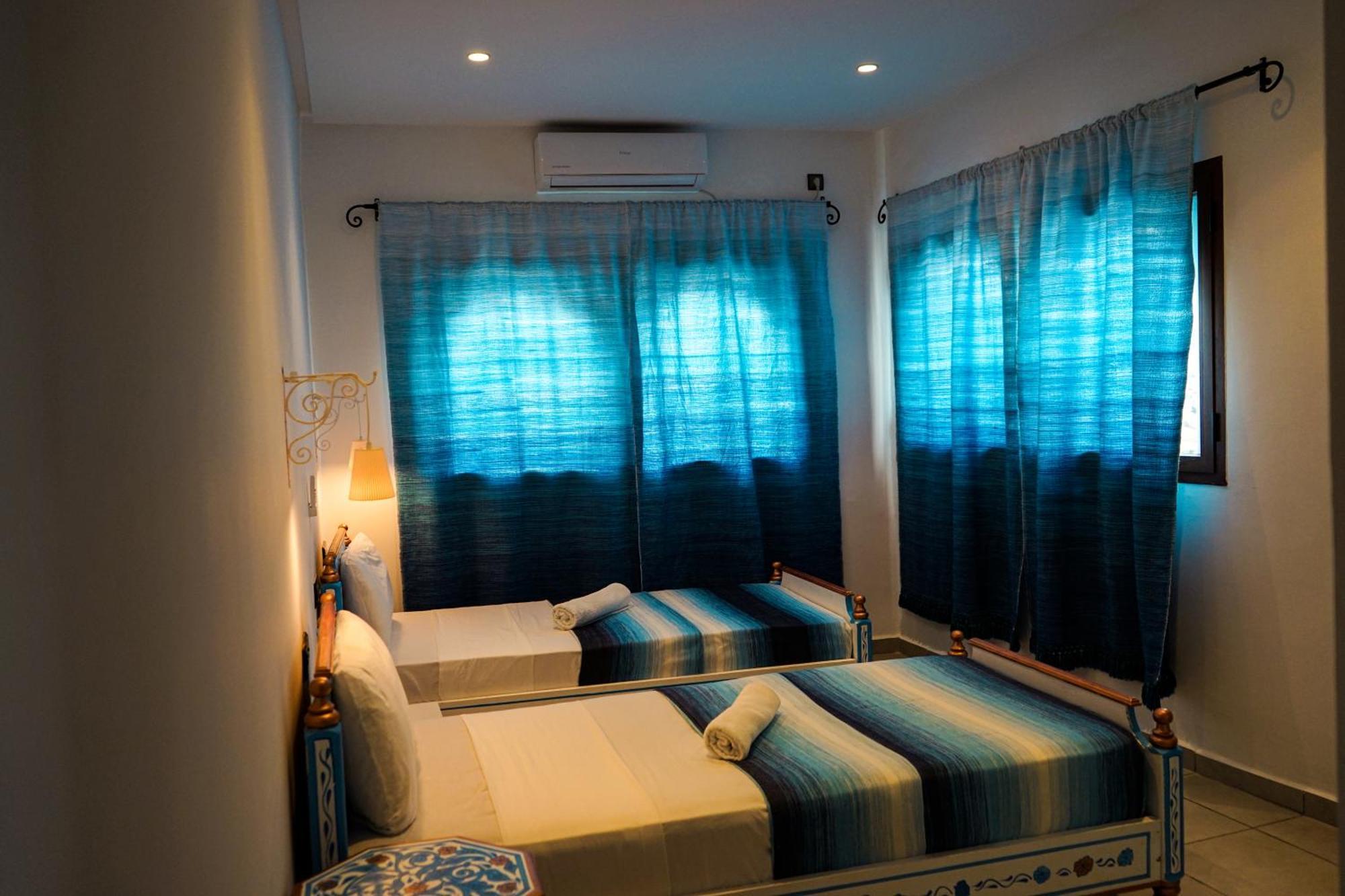 Hotel Marrakech Chefchaouen Bagian luar foto