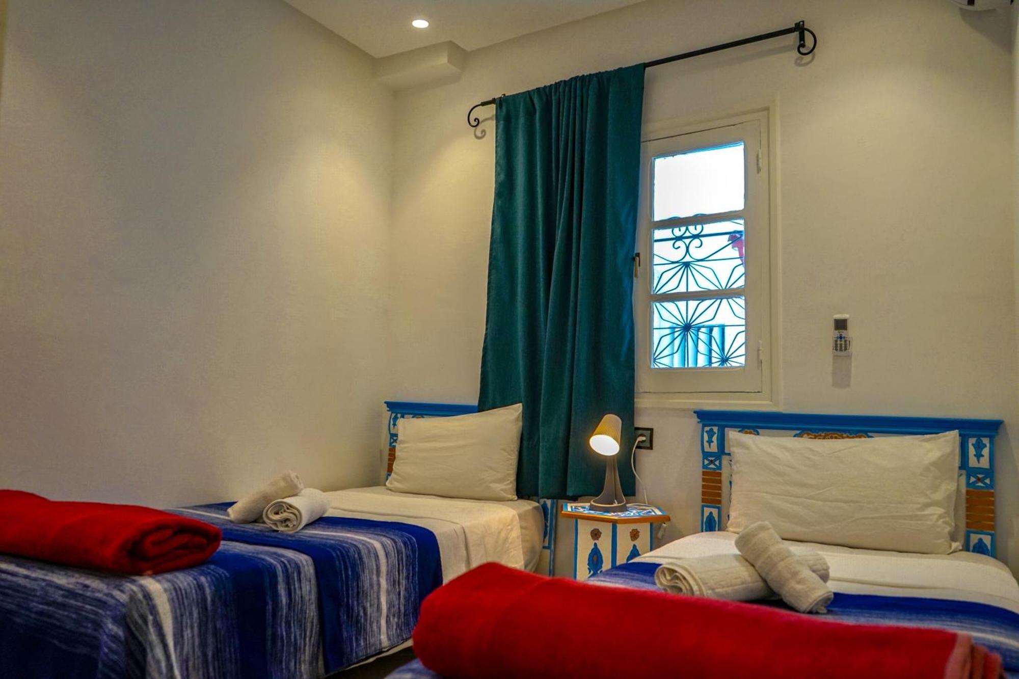 Hotel Marrakech Chefchaouen Bagian luar foto