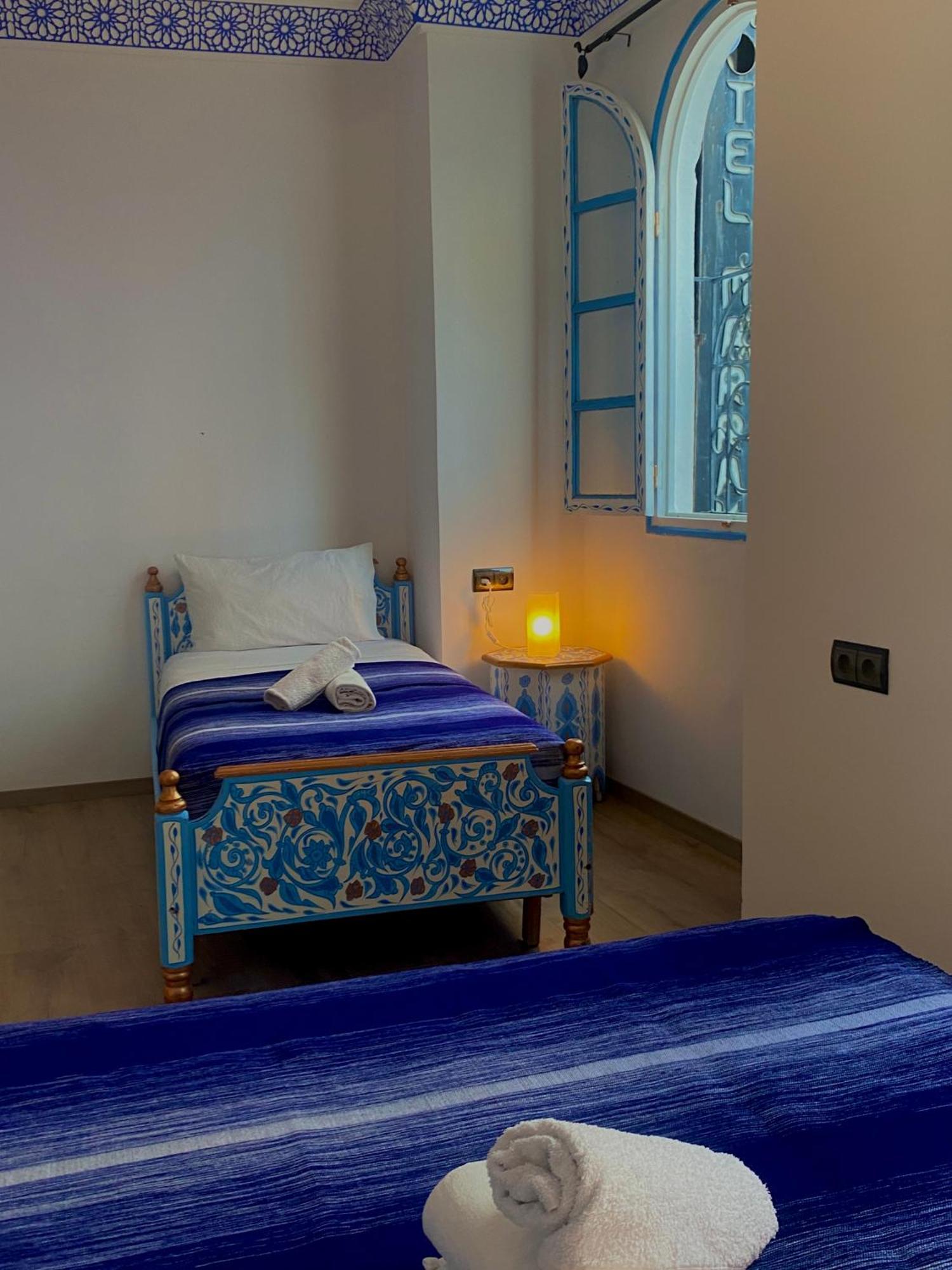 Hotel Marrakech Chefchaouen Bagian luar foto